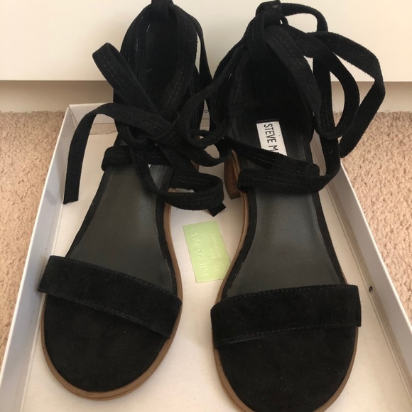 Steve Madden Rizzaa Black Suede Lace Up Sandal 5 - Picture 2 of 5